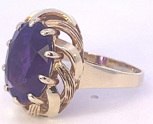 14ct Yellow Gold Amethyst Ring