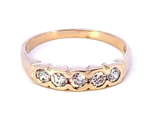 9ct Yellow Gold 5-Stone Cubic Zirconia Ring