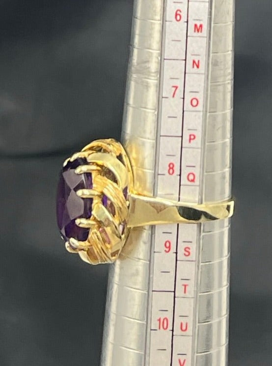 14ct Yellow Gold Amethyst Ring