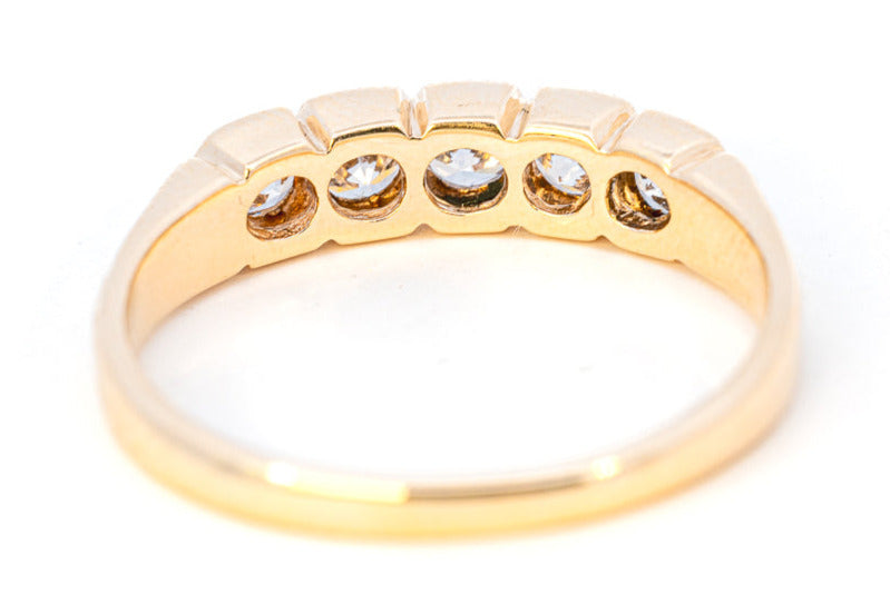 9ct Yellow Gold 5-Stone Cubic Zirconia Ring