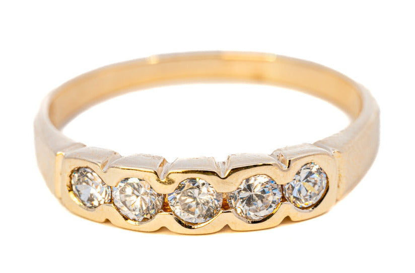 9ct Yellow Gold 5-Stone Cubic Zirconia Ring