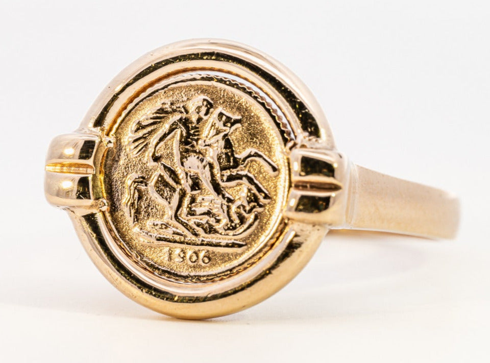 9ct Yellow Gold Sovereign Coin Replica Ring