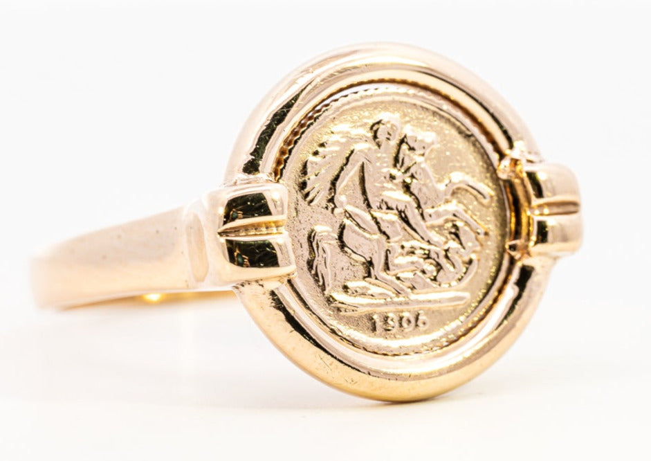 9ct Yellow Gold Sovereign Coin Replica Ring