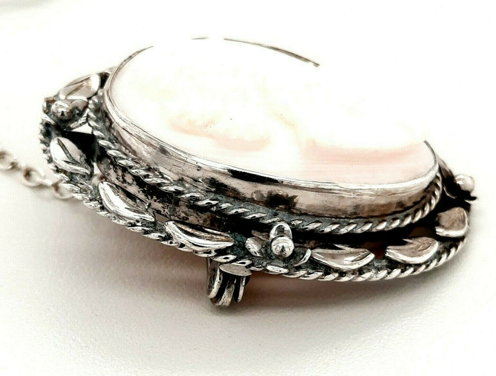 Sterling Silver & Conch Shell Cameo Brooch Vintage Fine Jewellery