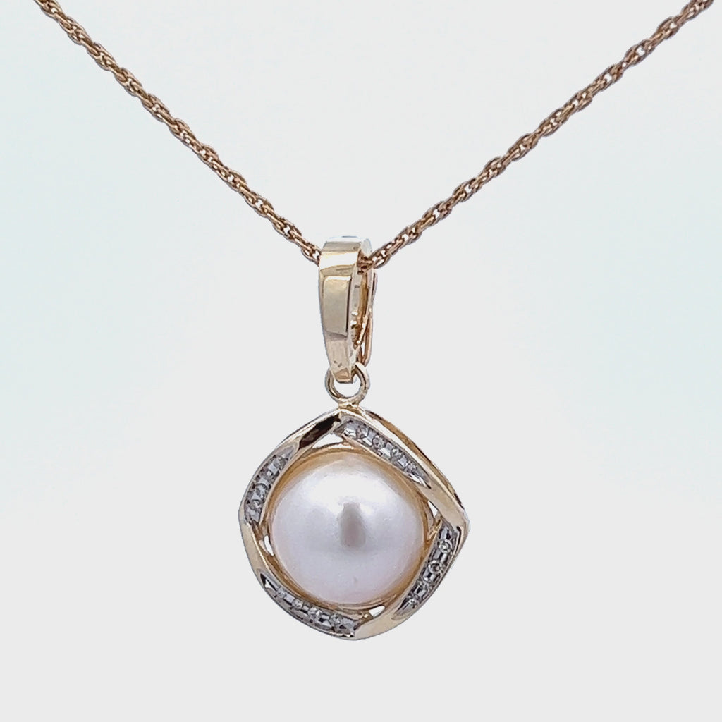 Mabe Pearl & Diamond Yellow Gold Enhancer Pendant