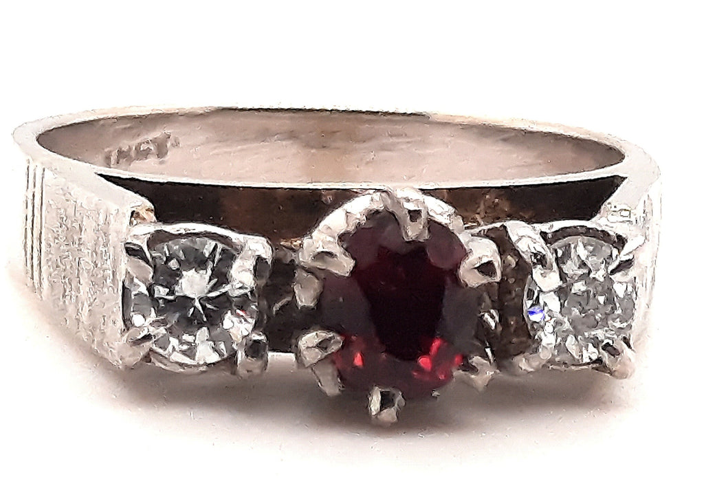 18ct White Gold Ruby & Diamond Ring