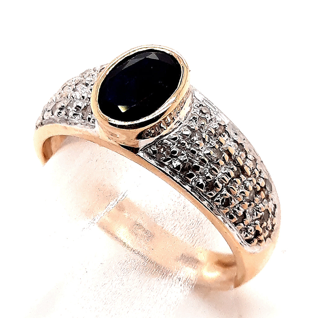 Sapphire & Diamond Yellow Gold Ring