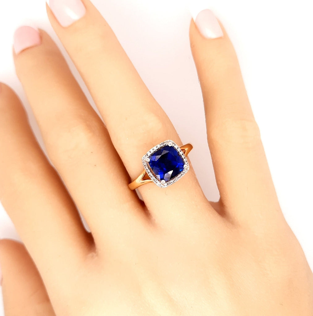 Sapphire & Diamond Halo Yellow Gold Ring