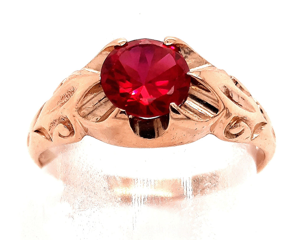 Ruby Yellow Gold Ring with Patterned Shoulders