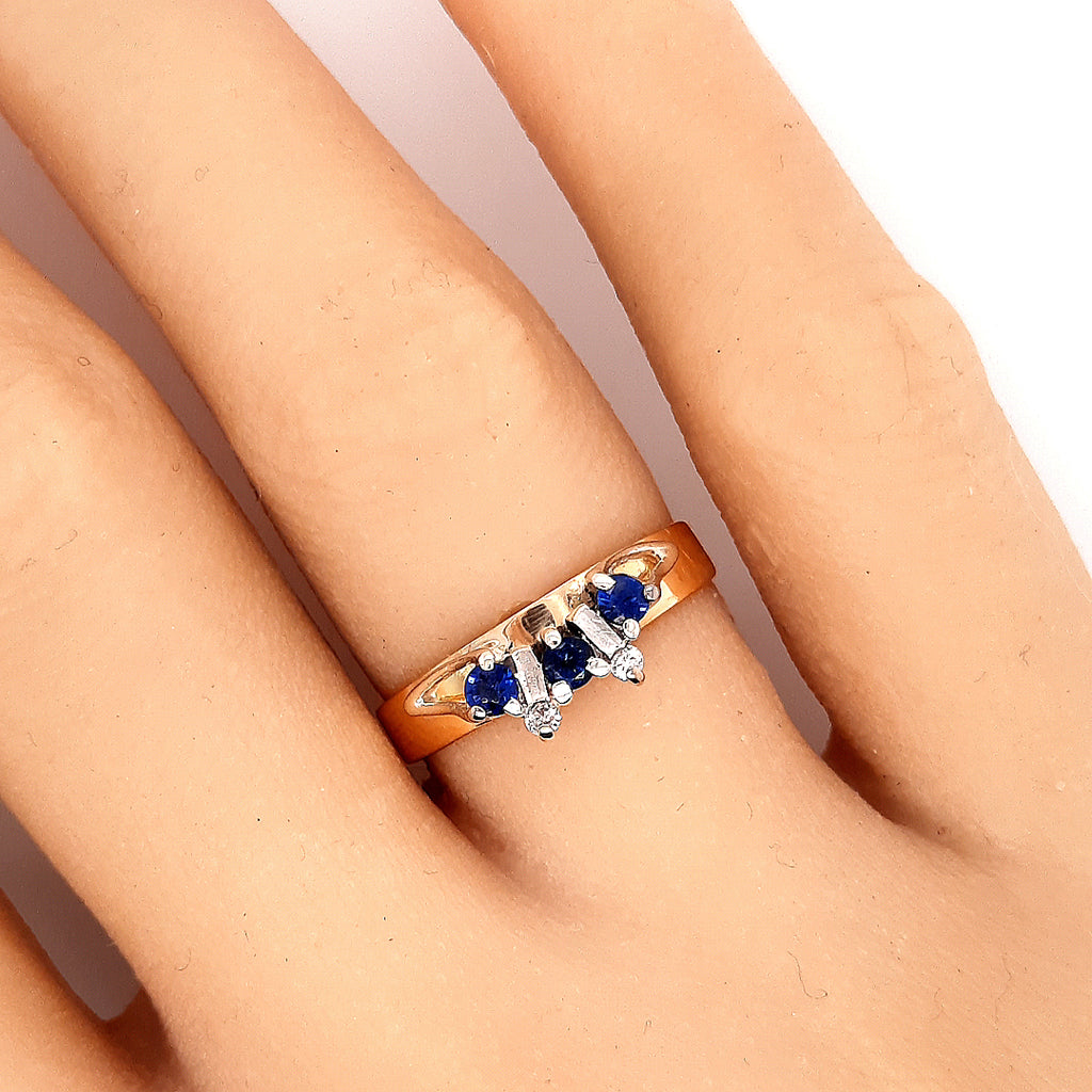 Sapphire & Diamond Ring in 18ct Yellow & White Gold