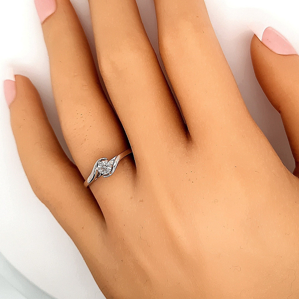 0.20ct Diamond & White Gold Solitaire Ring 