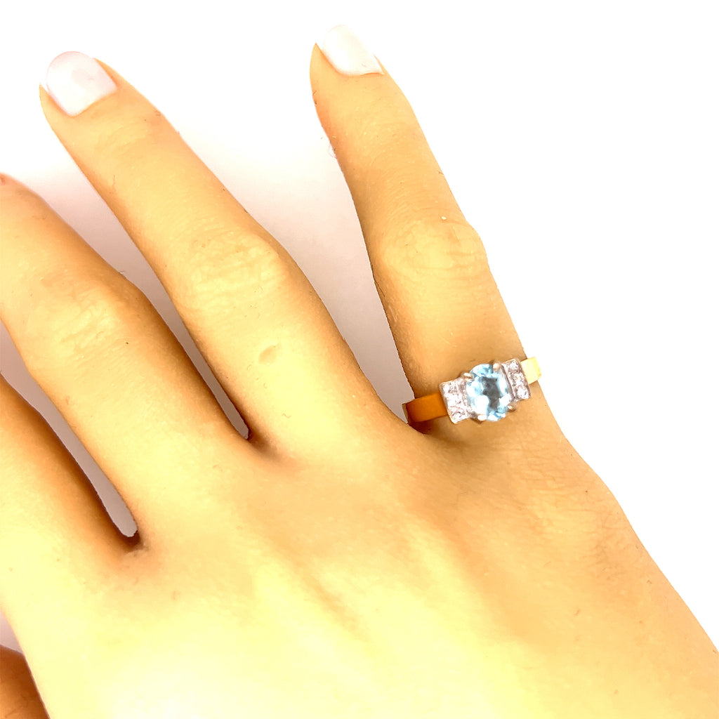 Aquamarine & Diamond 18ct Yellow & White Gold Dress Ring