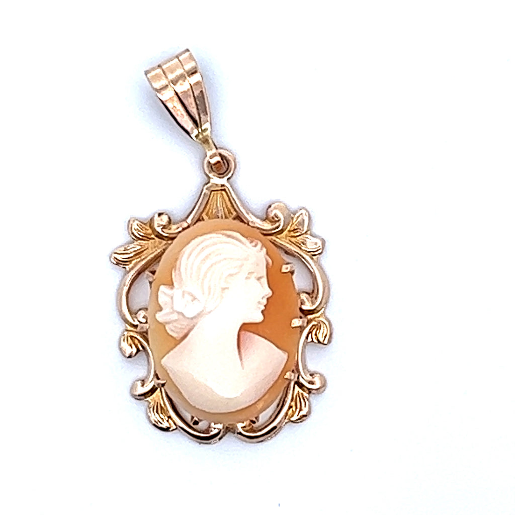 9ct Yellow Gold Cameo Pendant