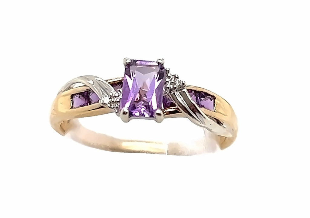 Amethyst & Diamond Yellow & White Gold Ring