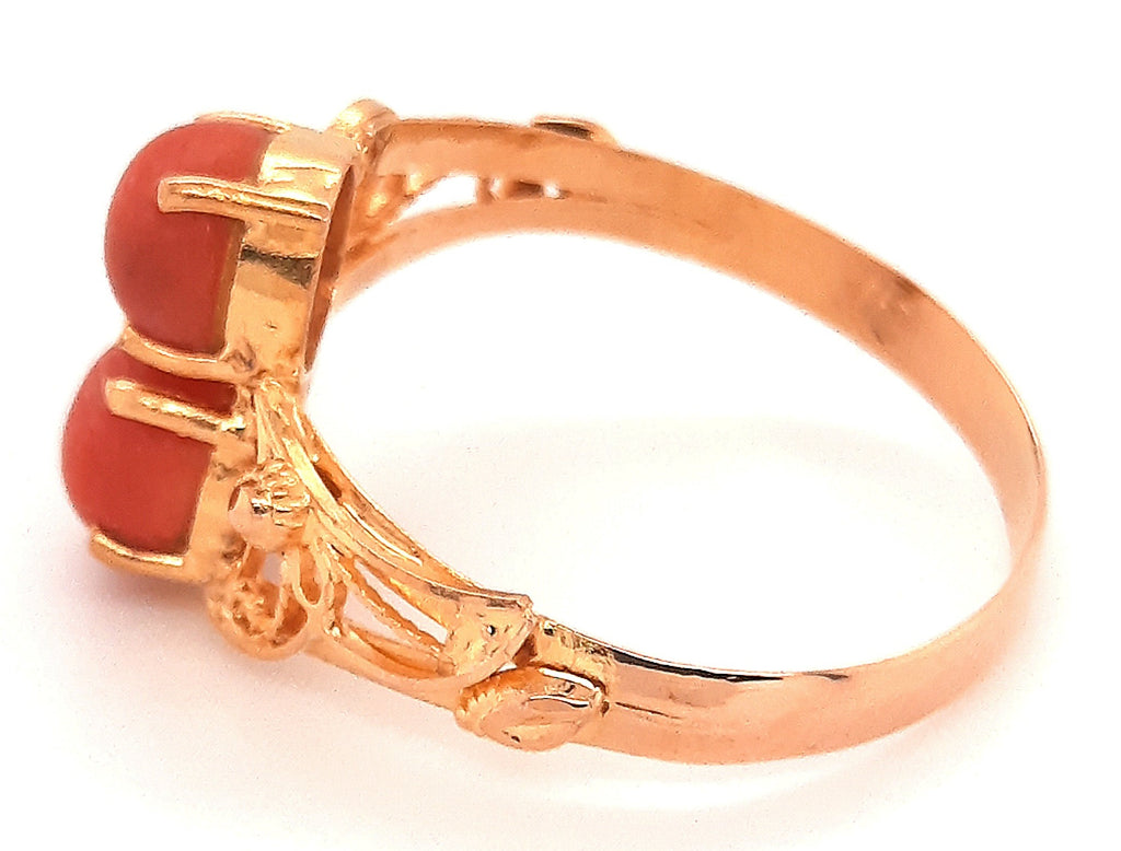 Coral & 9ct Yellow Gold Crossover Style Ring