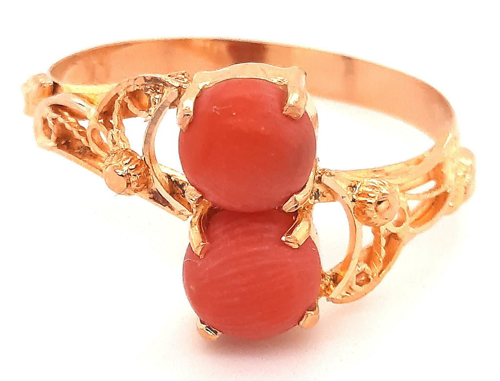 Coral & 9ct Yellow Gold Crossover Style Ring