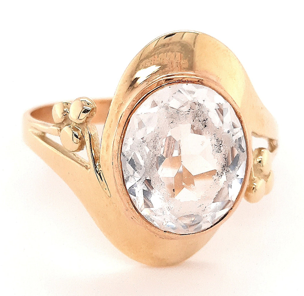 14ct Yellow Gold & Spinel Ring