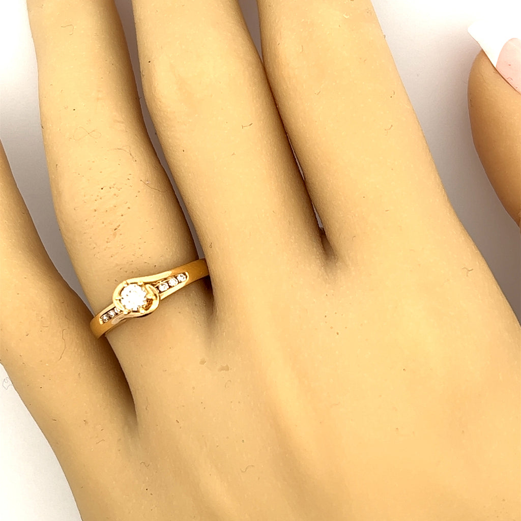 Diamond 18ct Yellow Gold Engagement Ring