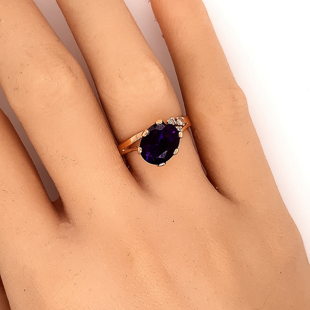 Amethyst & Diamond 18ct Yellow Gold Ring