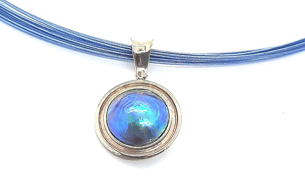 14ct White Gold Abalone Mabe Pearl Pendant & Cable Necklet