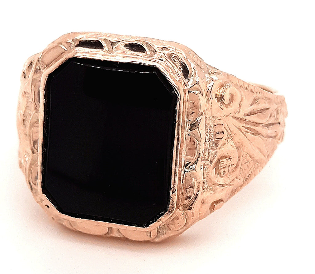 9ct Yellow Gold & Onyx Signet Ring with Engraved Shoulders