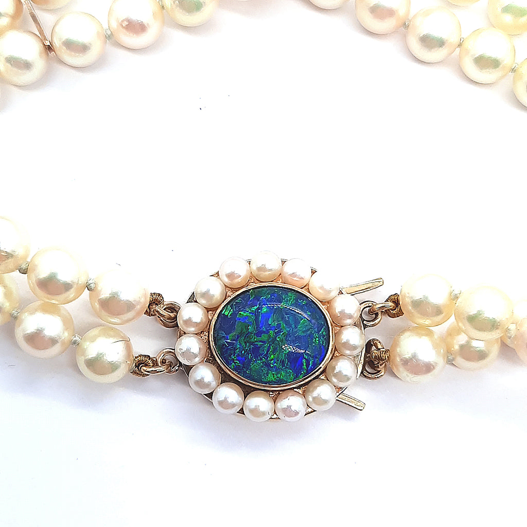 Cultured Pearl Bracelet with Opal Triplet & 9ct Yellow Gold Clasp