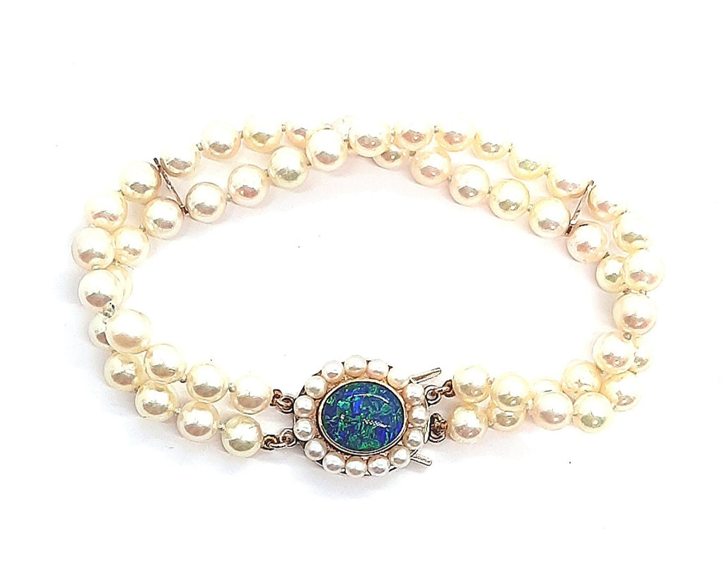 Cultured Pearl Bracelet with Opal Triplet & 9ct Yellow Gold Clasp