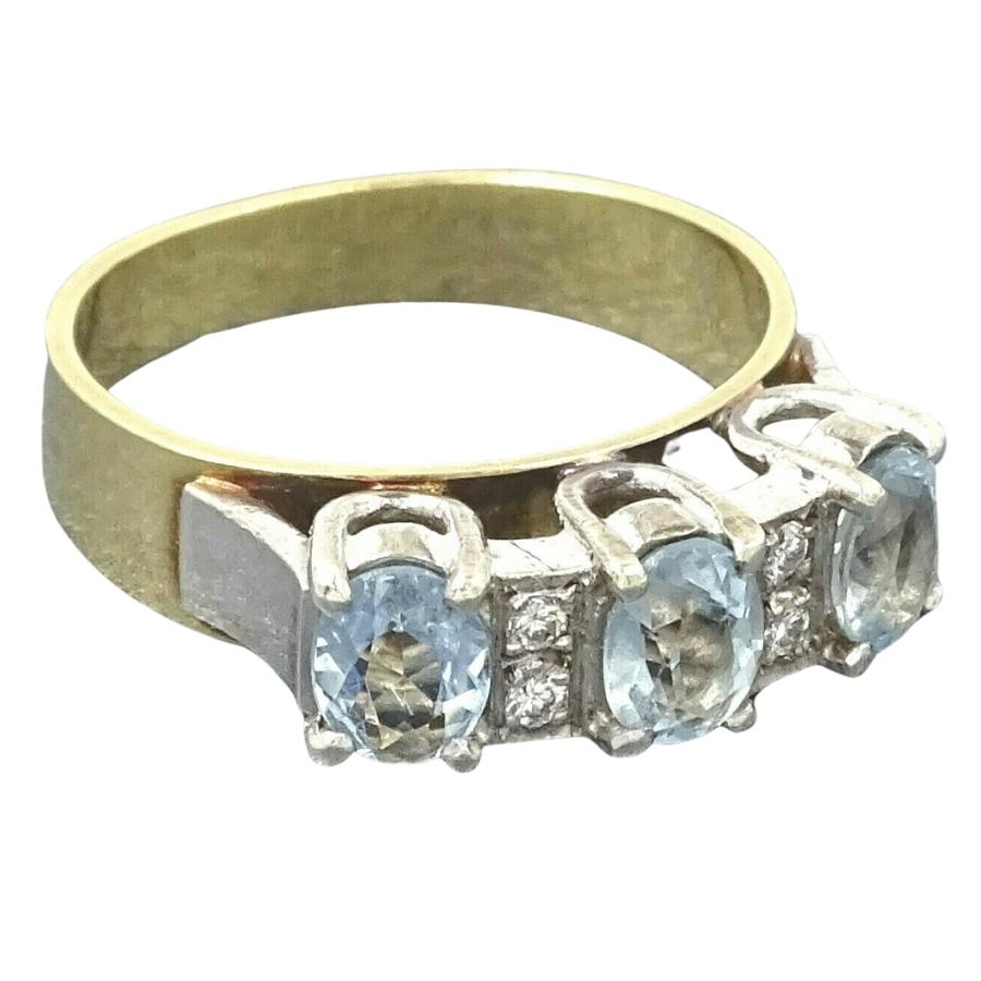 Aquamarine & Diamond 18ct Yellow Gold & 14ct White Gold Ring