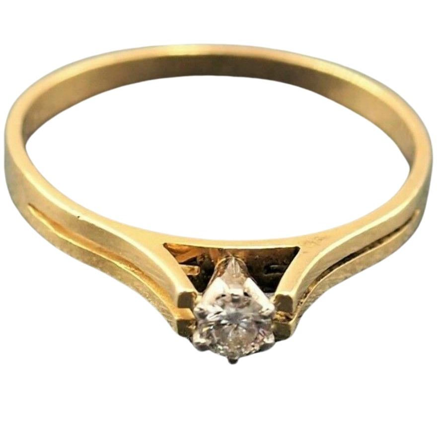 18ct Yellow Gold & White Gold Diamond Ring18ct Yellow Gold & White Gold Diamond Ring