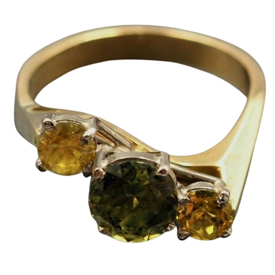 18ct Yellow & White Gold Sapphire Ring