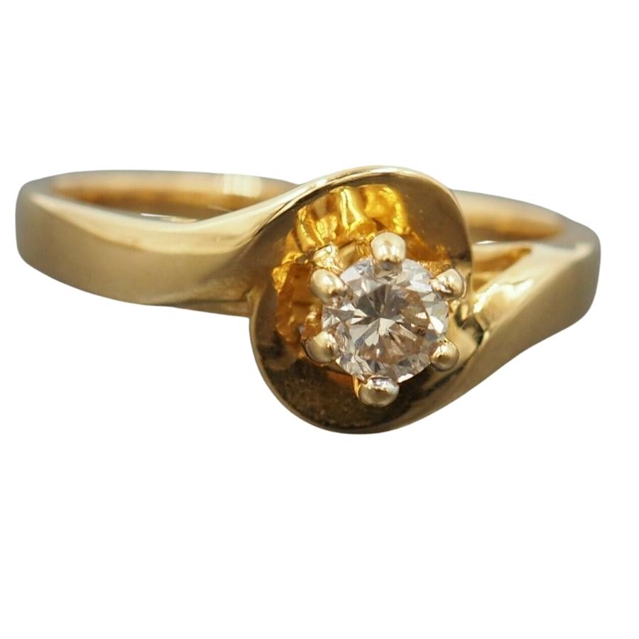 18ct Yellow Gold Diamond Solitare Ring
