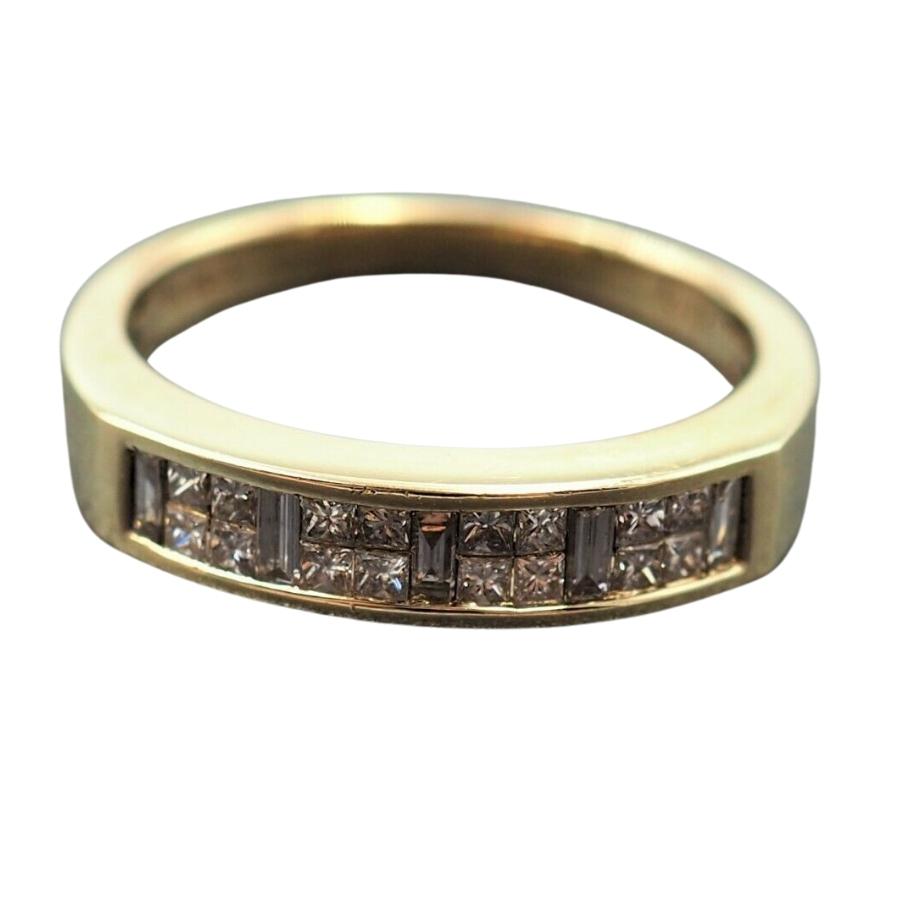 9ct Gold Diamond Ring